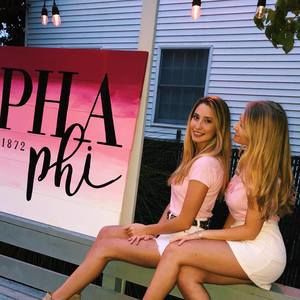 Meet your Posher, Anna